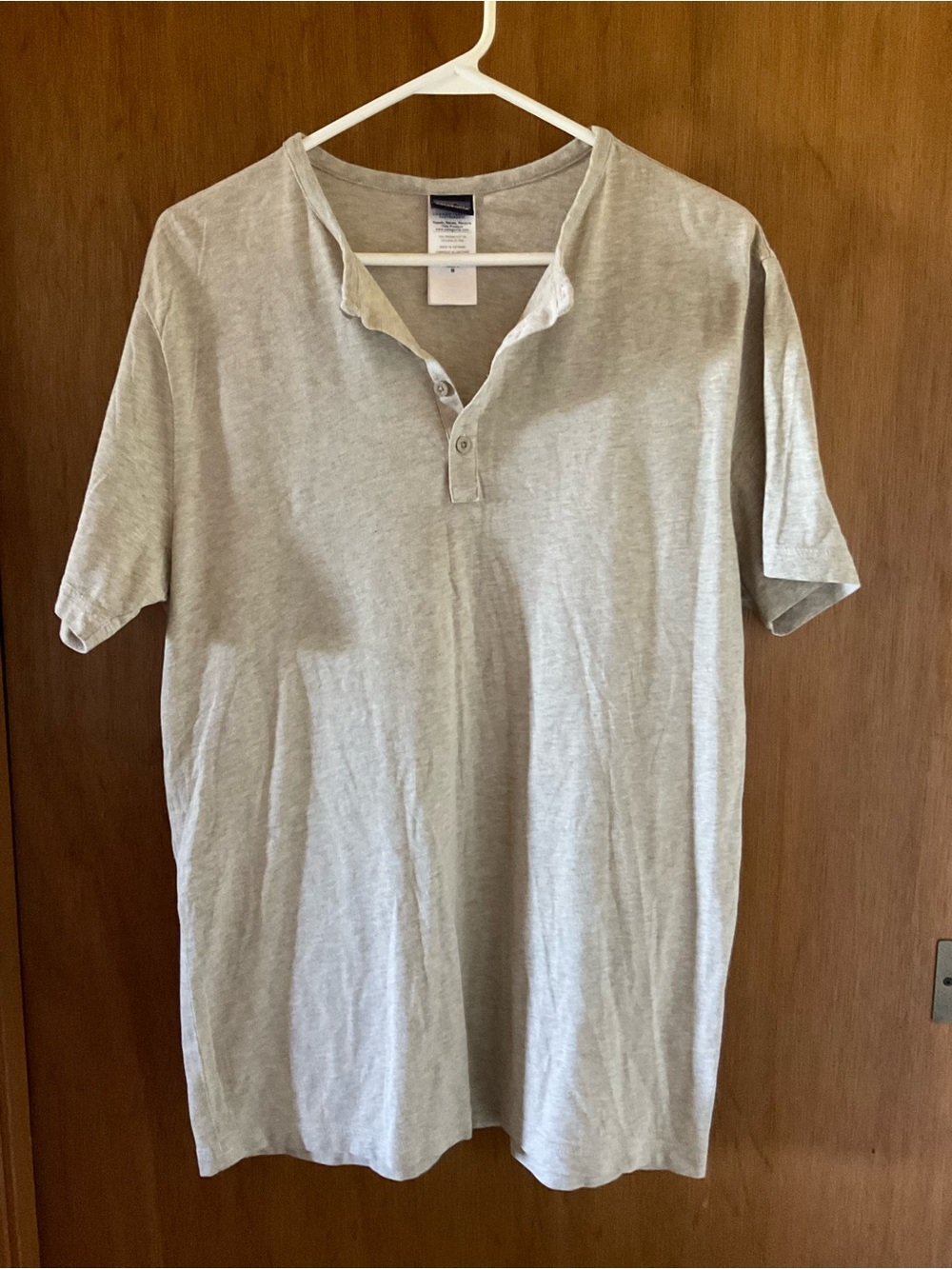 Patagonia Classic Men's khaki Henley Pullover Shirt Sz M